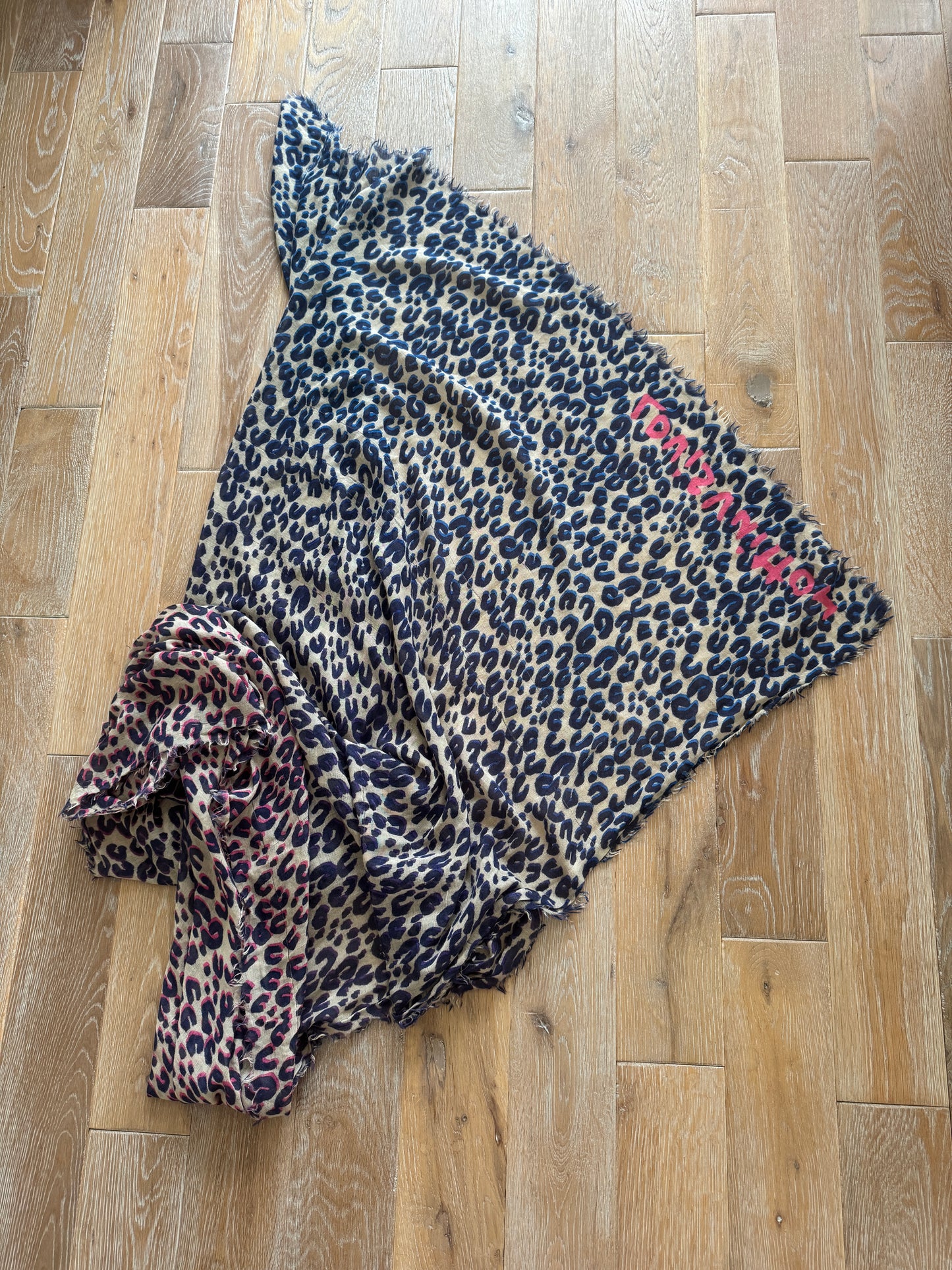 Louis Vuitton scarf