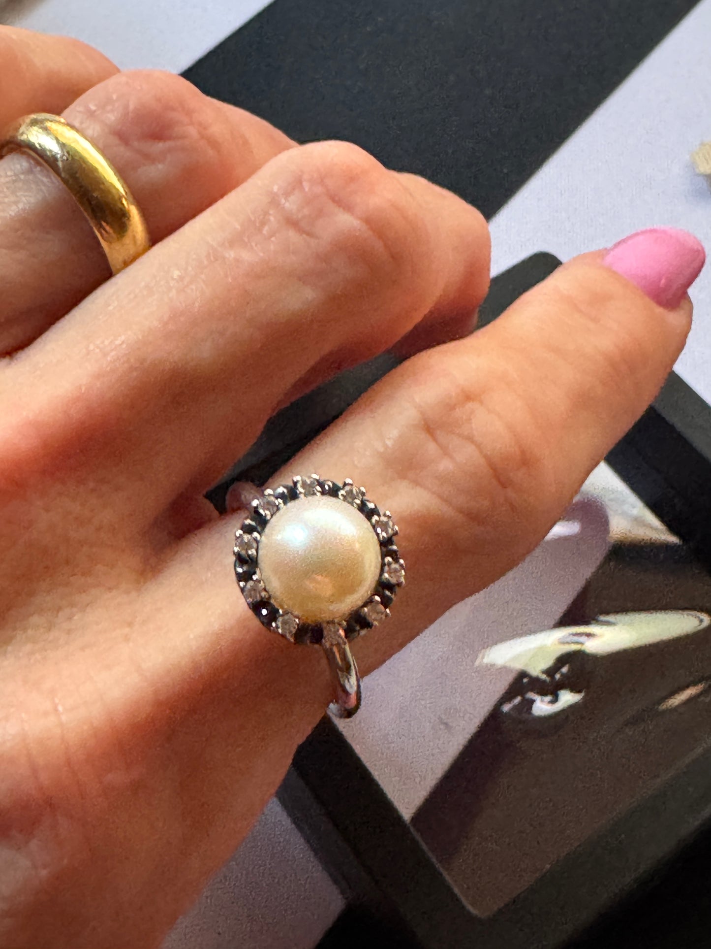 Pandora pearl ring