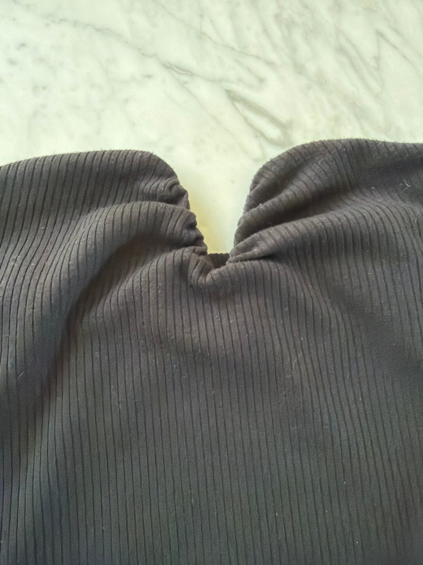 Heart shape cold shoulder body